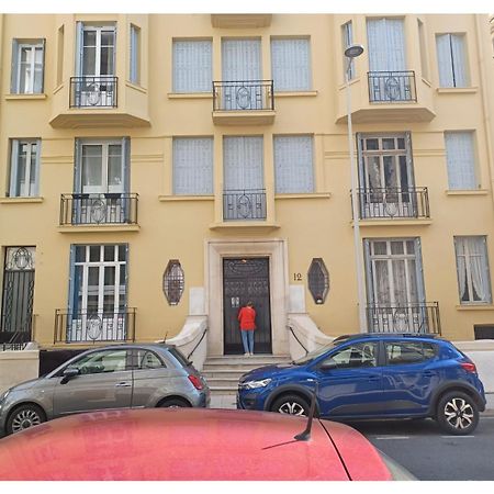 Extraordinaire Grand Studio Au Centre 6 Minutes A Pied De La Plage Et L'Hotel Negresco Nice Buitenkant foto