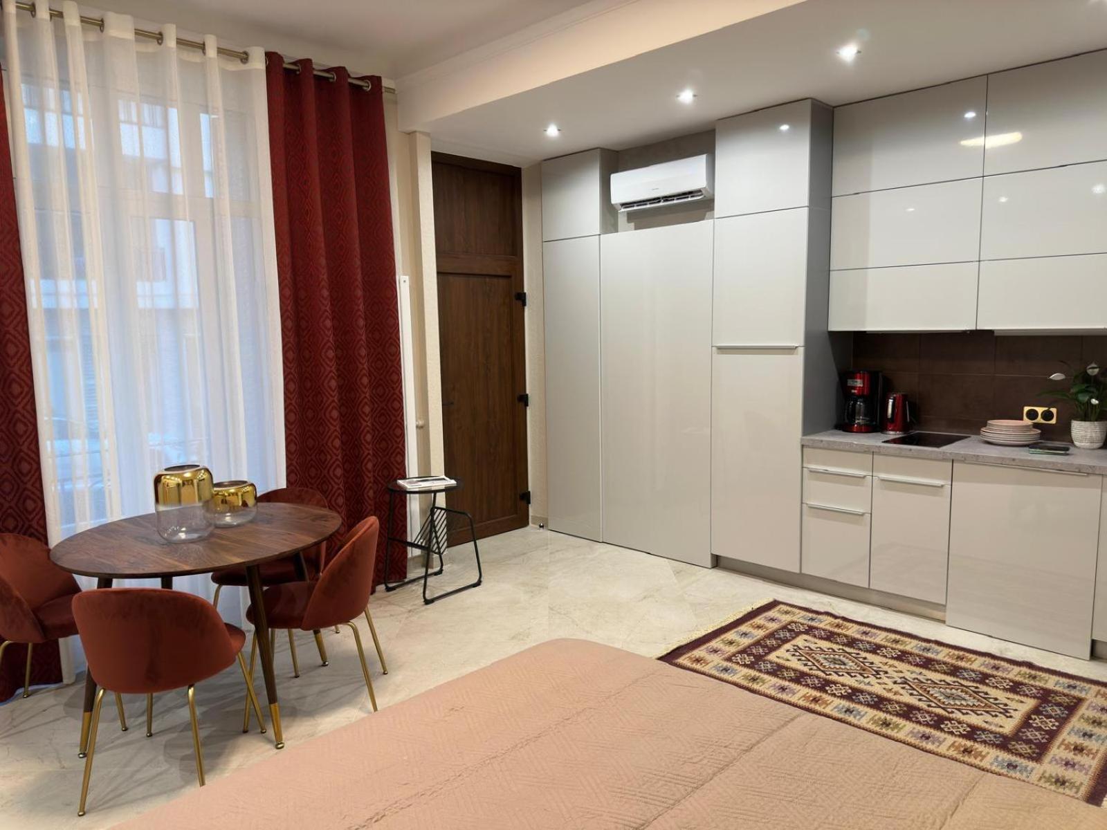 Extraordinaire Grand Studio Au Centre 6 Minutes A Pied De La Plage Et L'Hotel Negresco Nice Buitenkant foto