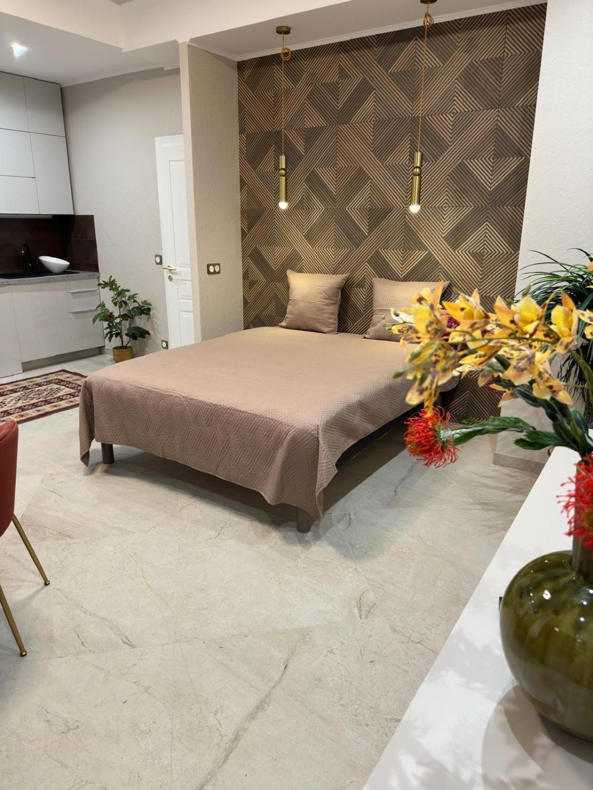 Extraordinaire Grand Studio Au Centre 6 Minutes A Pied De La Plage Et L'Hotel Negresco Nice Buitenkant foto